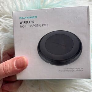 Black Wireless Fast Charging Pad